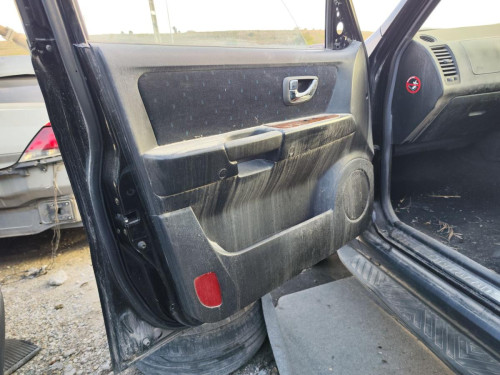 GUARNECIDO PUERTA DELANTERA IZQUIERDA Hyundai TERRACAN (HP) 