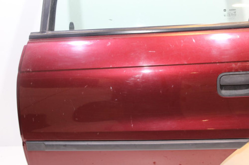 PUERTA TRASERA IZQUIERDA Opel ASTRA F BERLINA 