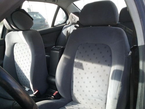  SEAT TOLEDO (1M2) 