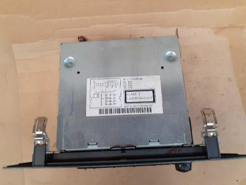  SISTEMA AUDIO / RADIO CD 