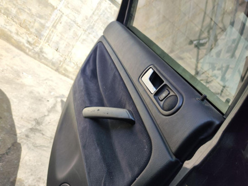ELEVALUNAS TRASERO IZQUIERDO VOLKSWAGEN PASSAT VARIANT (3B5) 