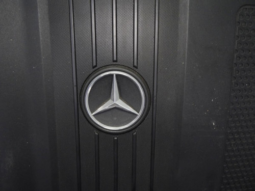  TAPA MOTOR MERCEDES-BENZ CLASE E (BM 212) LIM. 