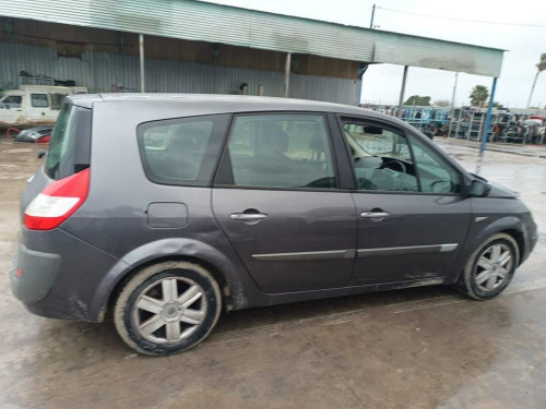  RENAULT SCENIC II (JM) 