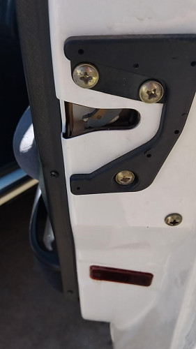 CERRADURA PUERTA DELANTERA DERECHA Ford Escort Berl./Turnier (1995->) Ford Escort Berl./Turnier (1995->) 