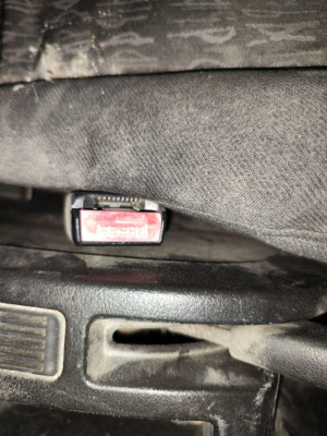 PRETENSOR AIRBAG IZQUIERDO
