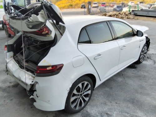  RENAULT MEGANE IV BERLINA 5P 