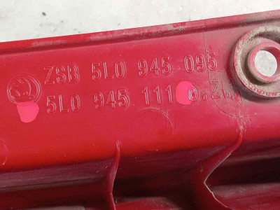 PILOTO TRASERO IZQUIERDO, SKODA, YETI (5L)(2009)