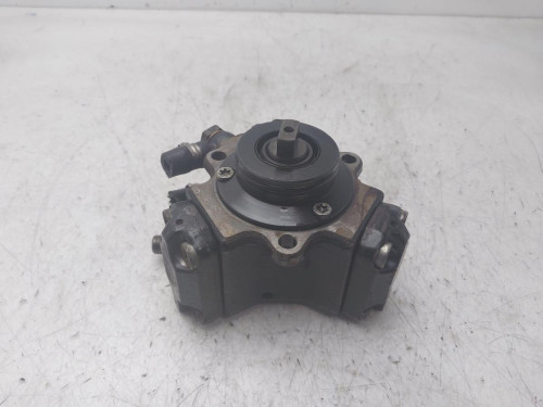 BOMBA INYECCION OPEL MERIVA 
