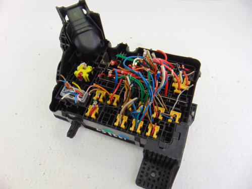  CAJA RELES / FUSIBLES KIA RIO (YB) 