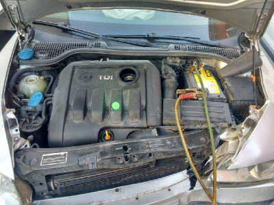 SKODA OCTAVIA BERLINA (1Z3)