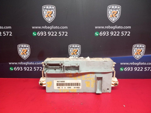  CAJA RELES / FUSIBLES, , 