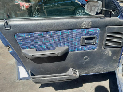 PEUGEOT 205 BERLINA