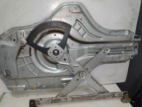  ELEVALUNAS DELANTERO DERECHO HYUNDAI ELANTRA (XD) 