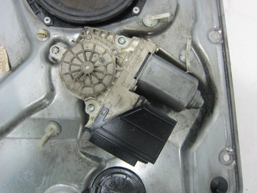 ELEVALUNAS DELANTERO DERECHO SEAT CORDOBA BERLINA (6L2) 