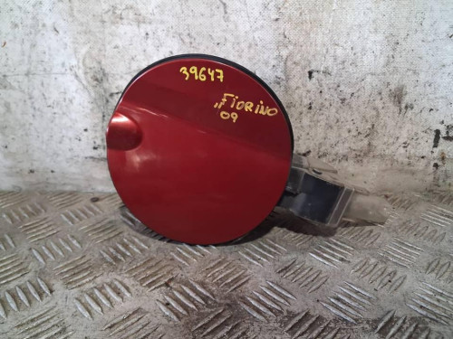 TAPA EXTERIOR COMBUSTIBLE 