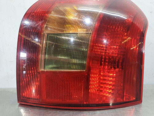  PILOTO TRASERO DERECHO TOYOTA COROLLA (E12) 