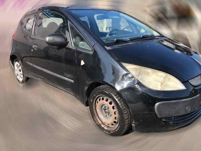 MITSUBISHI COLT CZ3 BERL. 3 (Z30)