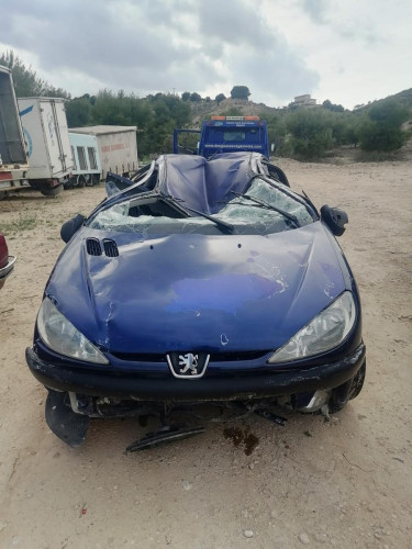 PEUGEOT 206 — автомобиль-донор на запчасти 