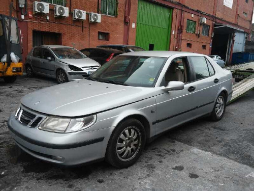  SAAB 9-5 BERLINA 