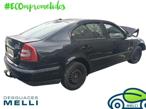 SKODA OCTAVIA BERLINA (1Z3) — vehículo donante para recambios 