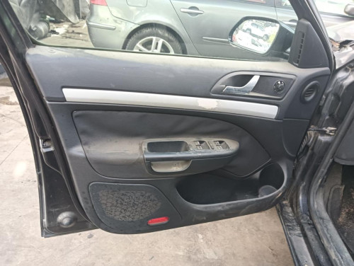 SKODA OCTAVIA BERLINA (1Z3) — vehículo donante para recambios 