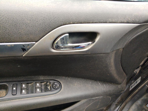 MANETA INTERIOR DELANTERA IZQUIERDA PEUGEOT 407 