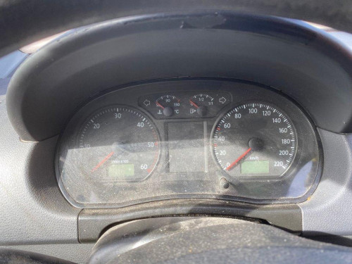  VOLKSWAGEN POLO IV (9N3) 