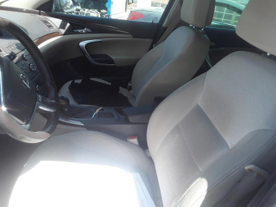 OPEL INSIGNIA SPORTS TOURER