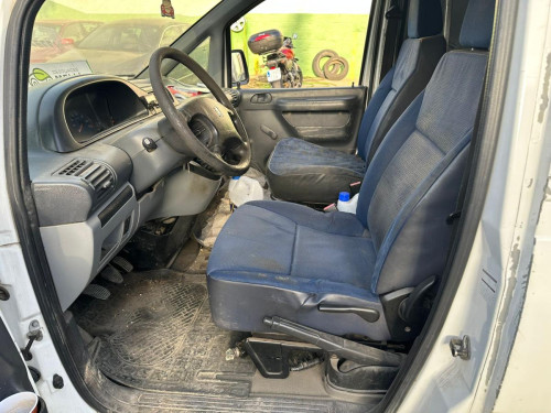 PEUGEOT EXPERT FURGÓN COMFORT (1995) — автомобиль-донор на запчасти 