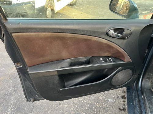  SEAT LEON (1P1) 