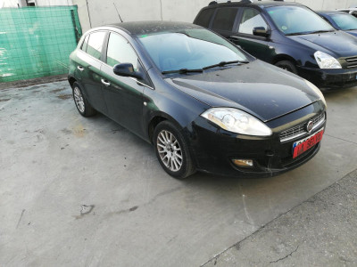 FIAT II BRAVO (198)
