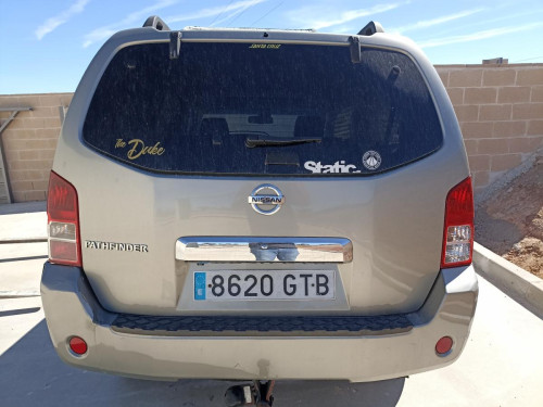 NISSAN PATHFINDER (R51) — vehículo donante para recambios 
