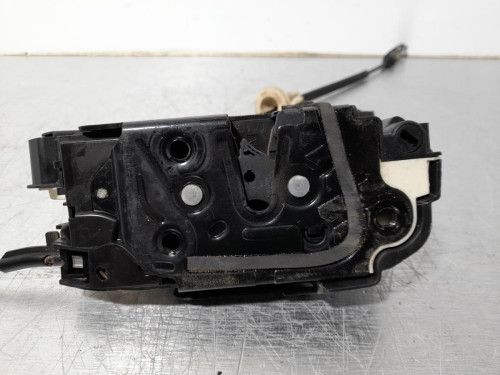 CERRADURA PUERTA DELANTERA DERECHA VOLKSWAGEN GOLF VI (5K1)(10.2008) 