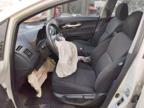  TOYOTA AURIS (E18) 