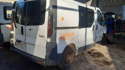 RENAULT TRAFIC II COMBI