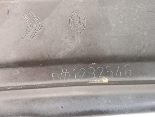 ELEVALUNAS DELANTERO IZQUIERDO Opel VIVARO COMBI 