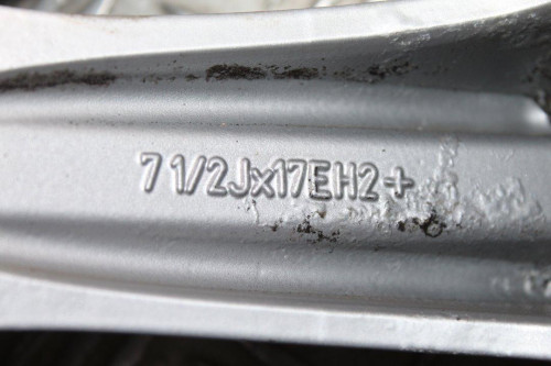 JUEGO LLANTAS de segunda mano