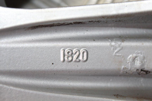 JUEGO LLANTAS de segunda mano