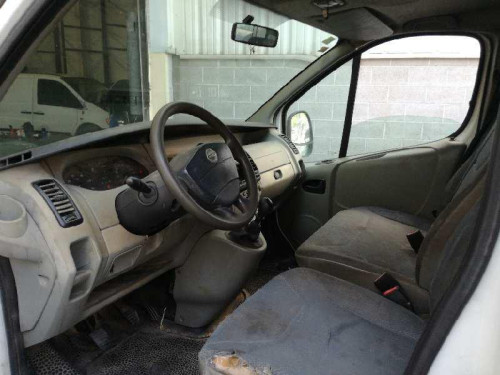 NISSAN PRIMASTAR (X83) — vehículo donante para recambios 