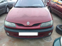 RENAULT LAGUNA (B56)