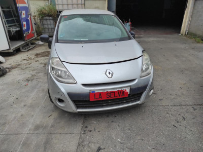 RENAULT CLIO III