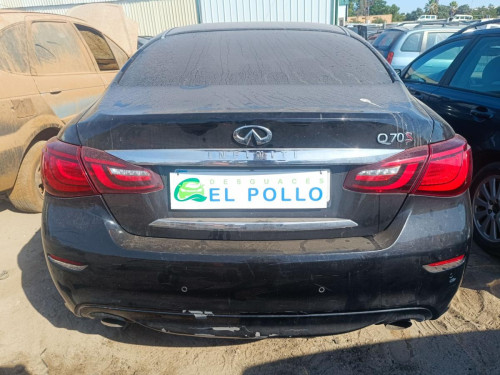  INFINITI Q70 