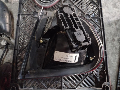  PILOTO TRASERO IZQUIERDO SEAT CORDOBA BERLINA (6K2) 