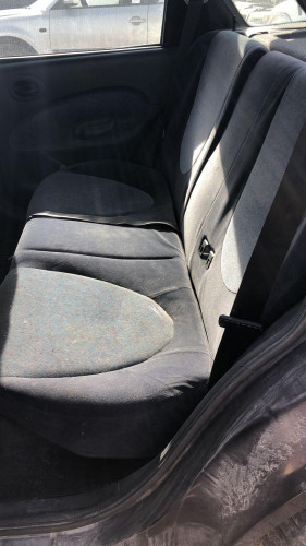 FORD ESCORT BERLINA — vehículo donante para recambios 
