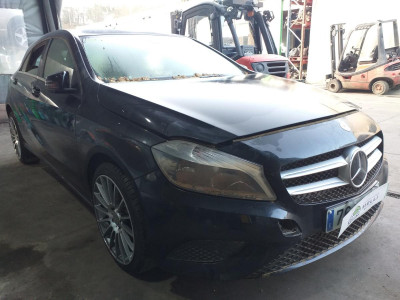 MERCEDES-BENZ CLASE A (BM 176)