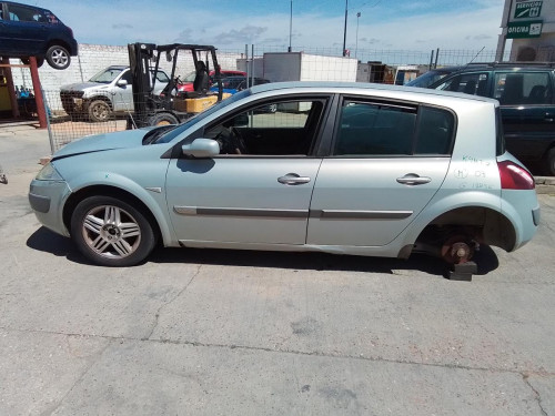  RENAULT MEGANE II CLASSIC BERLINA 