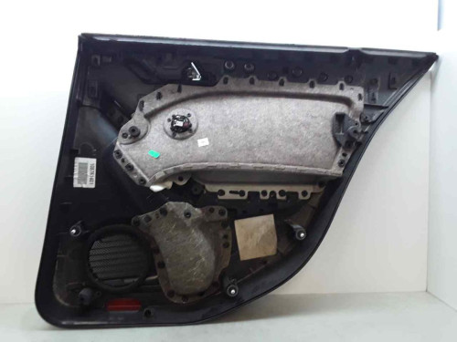 GUARNECIDO PUERTA TRASERA IZQUIERDA Volkswagen GOLF VI (5K1)(10.2008) 