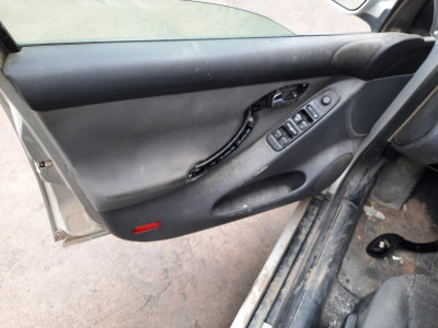 SEAT TOLEDO (1M2)
