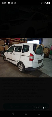 FORD TOURNEO COURIER (C4A)