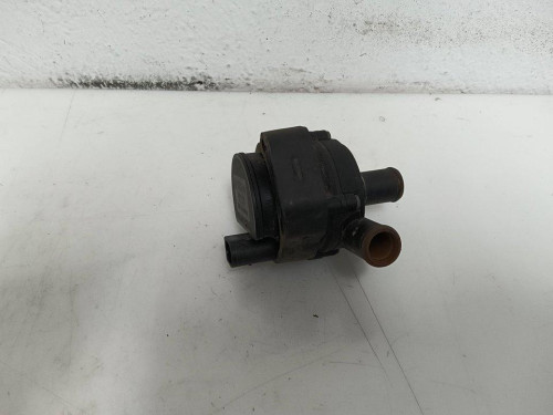  BOMBA AGUA Mercedes-Benz CLASE C (BM 204) BERLINA 